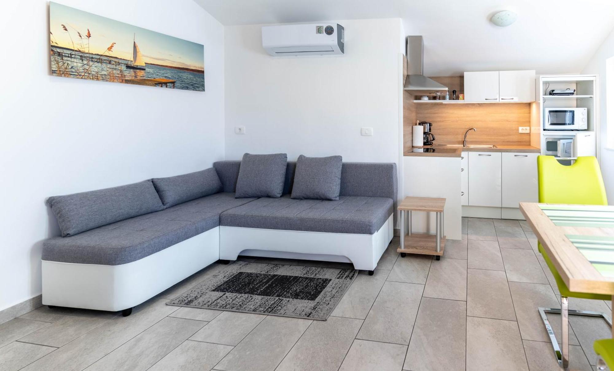 Apartmaji Ema Koper Eksteriør billede